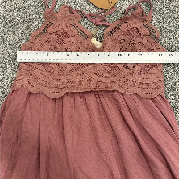 NWT Listicle Dusty Rose Ruffle Lace Victorian Inspired Feminine Maxi Dress Sz L - Picture 13 of 13